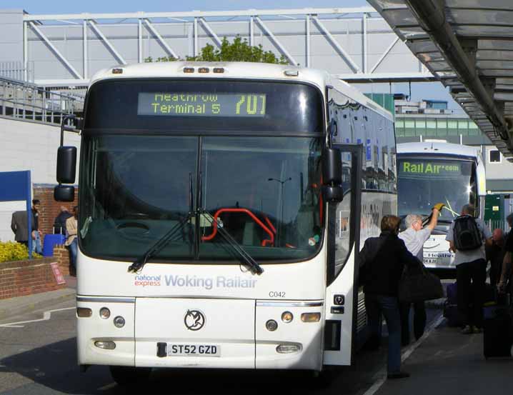 National Express Volvo B12M Plaxton Paragon Woking Railair CO42